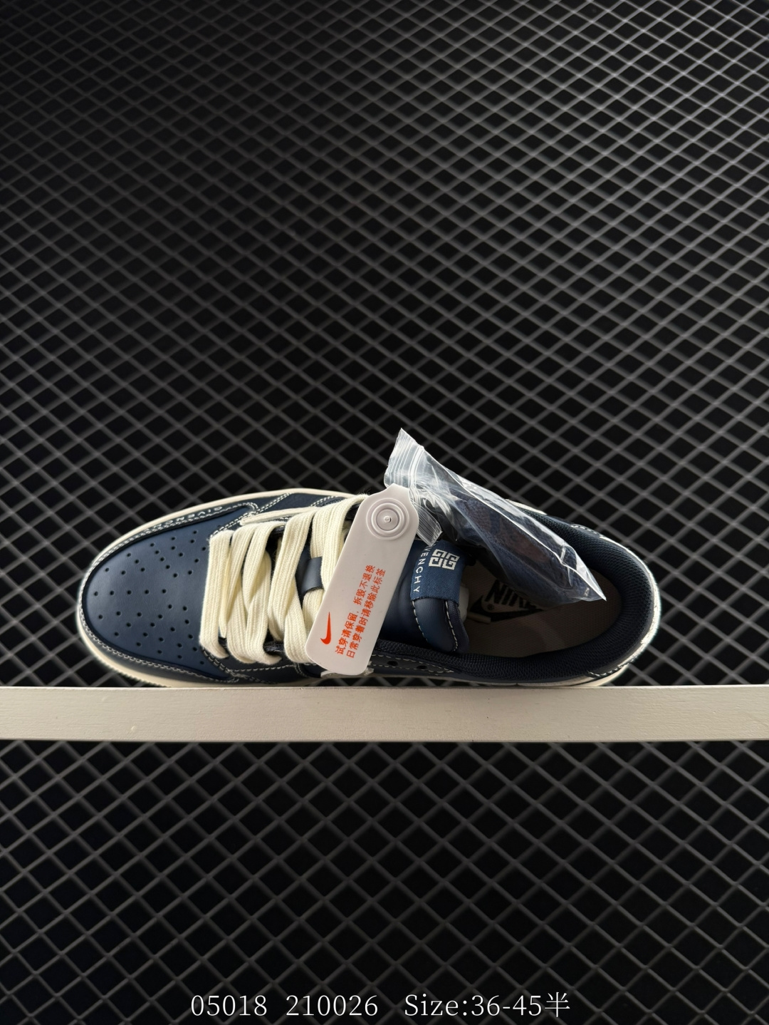 Travis Scott x Air Jordan 1 ” Reverse Mocha “